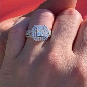 1.86 Total CT white gold engagement ring